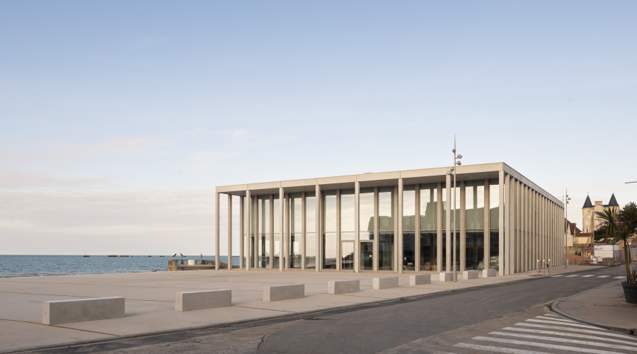OFFRE POUR VOTRE VOYAGE SCOLAIRE  : VISITER LE NOUVEAU MUSEE D'ARROMANCHES 