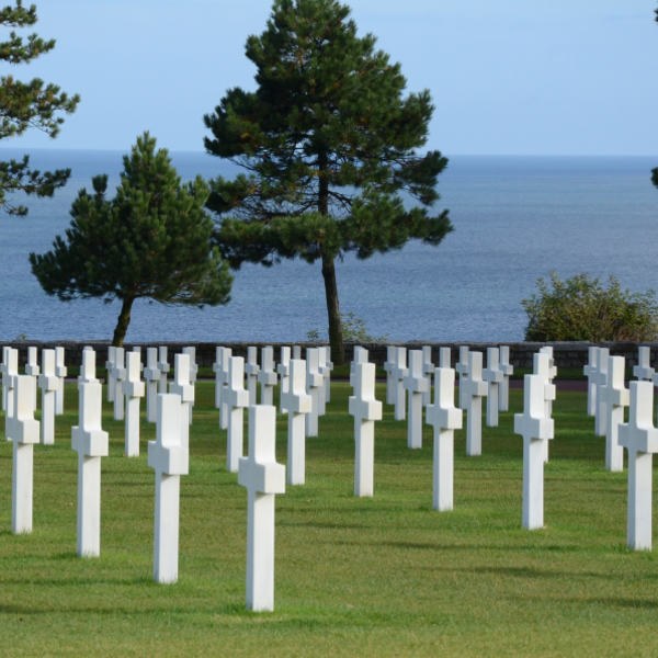 LANDING BEACHES BY BIKE 06h - voyage scolaire en Europe