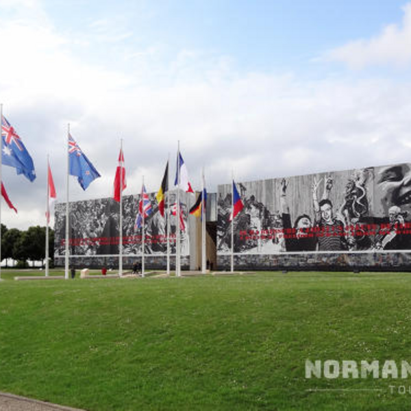 CAEN MEMORIAL - voyage scolaire en Europe